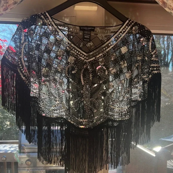 New, no tags Victoria Harbour Sequin Fringe Top. Perfect accessory - Picture 4 of 8